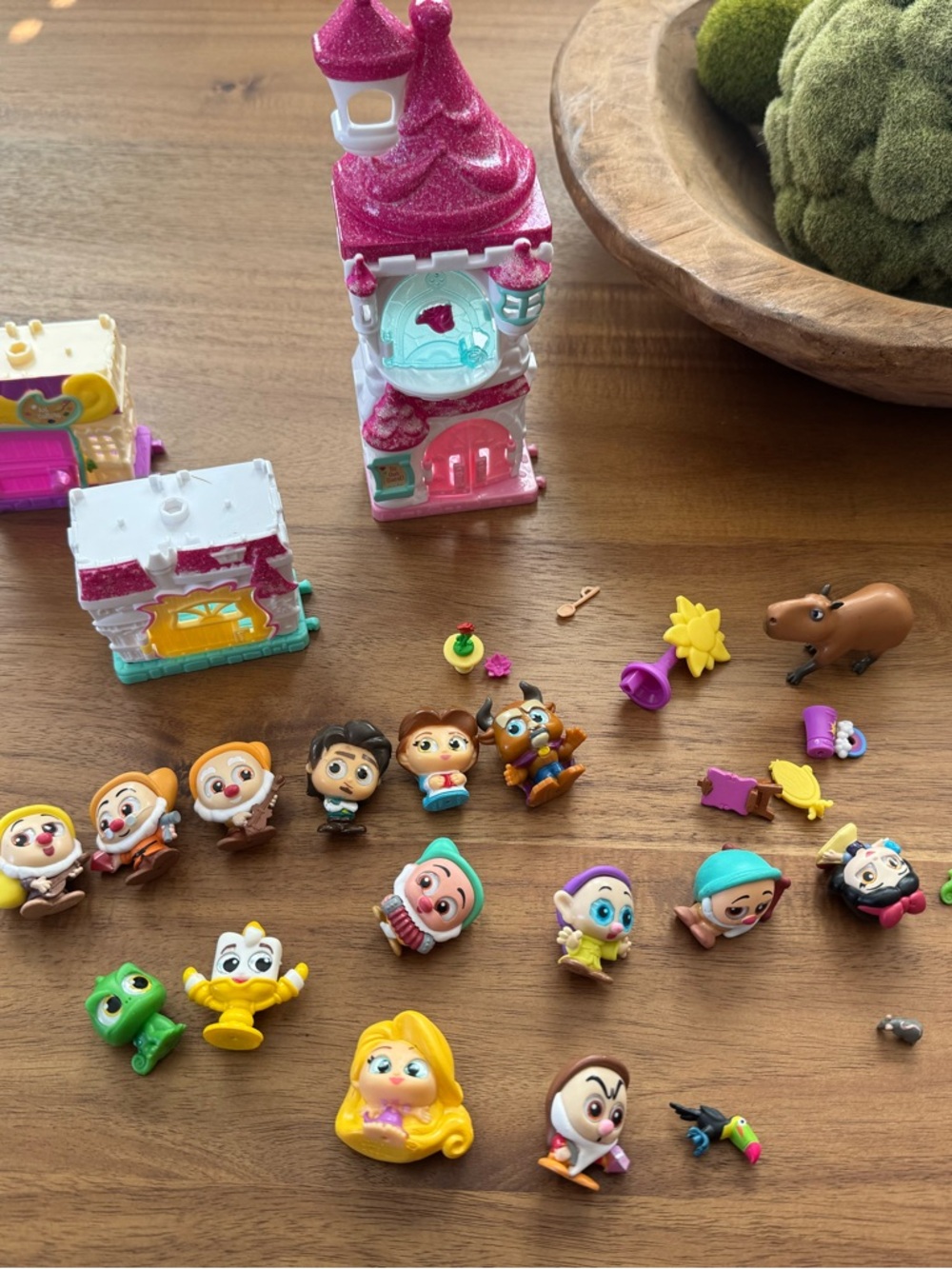 Disney Doorables Beauty and the Beast Lot mixed items